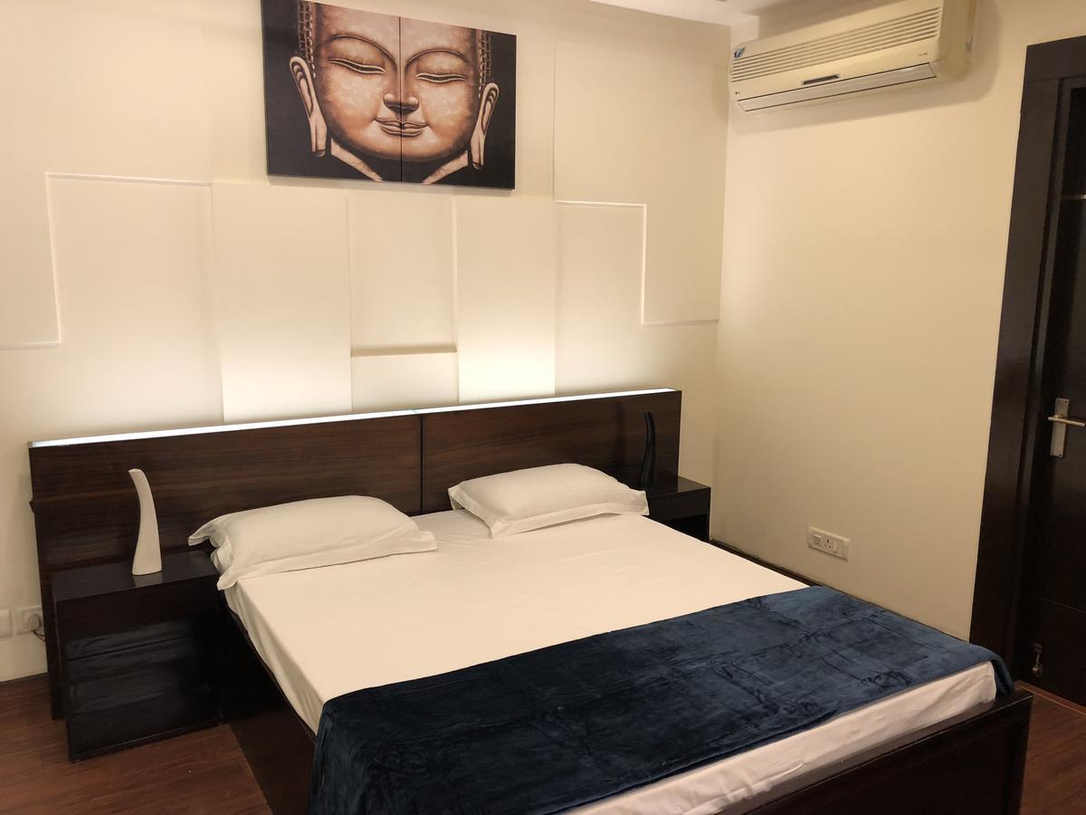 Beautiful Apartments At Tarudhan Valley Golf Resort, Manesar 古尔冈 外观 照片